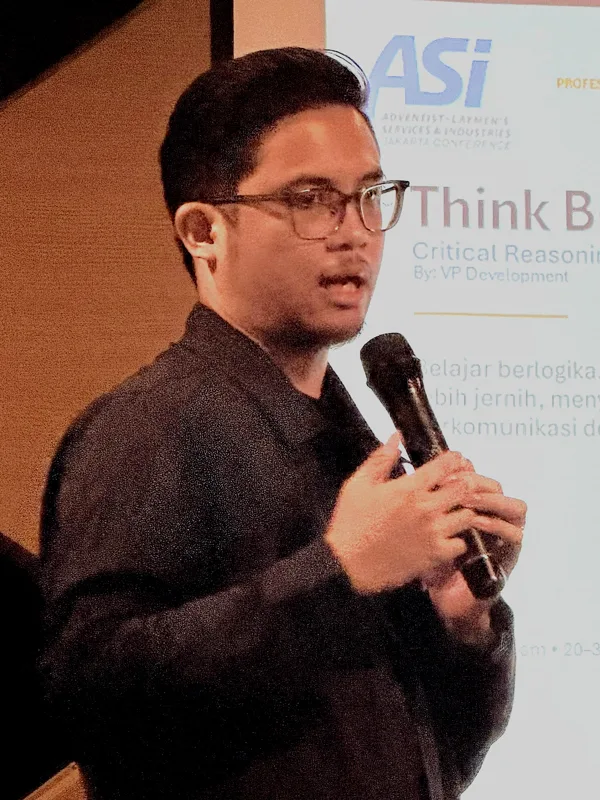 Adriel Reyimer Samuel Hutagalung